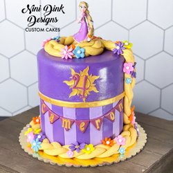 Nini Dink Designs - Rapunzel cake