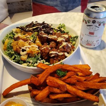 Chloe's - Vegan Near Me - New York, New York