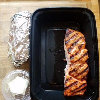 Prairie Grass Cafe - American Near Me - Northbrook, Illinois