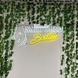 Snatched Bodtee - Waiting area - Come get snatched!