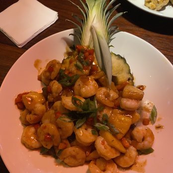 Bahama Breeze - Jerk Shrimp Pineapple Bowl - Seafood Near Me - Altamonte Springs, Florida Bahama Breeze - Jerk Shrimp Pineapple Bowl - Seafood Near Me - Altamonte Springs, Florida