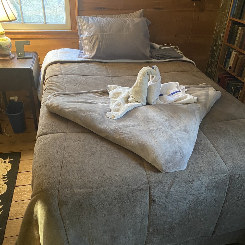 I feel like I'm at a hotel with my old ass towels!! I feel like I'm at a hotel with my old ass towels!!
