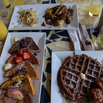 Batter & Berries - French toast flight, chicken fajita omelette, and the cluck and Gaufre (fried chicken and sweet potato waffle) - Breakfast & Brunch Near Me - Chicago, Illinois Batter & Berries - French toast flight, chicken fajita omelette, and the cluck and Gaufre (fried chicken and sweet potato waffle) - Breakfast & Brunch Near Me - Chicago, Illinois