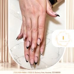 iNails & Lash - Bring your nail ideas to life! Our talented artists are here to create the perfect design for you. ‍ 
Reserve your spot now!