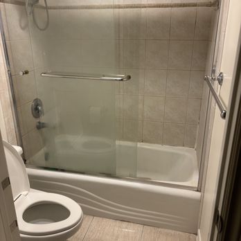 Payless Kitchen Cabinets - Before - General Contractors Near Me - Glendale, California