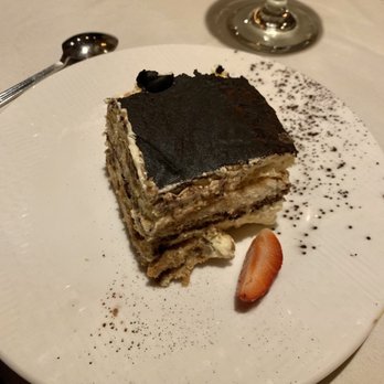 Davani's Restaurant - Tiramisu - New American Near Me - Greenville, South Carolina Davani's Restaurant - Tiramisu - New American Near Me - Greenville, South Carolina