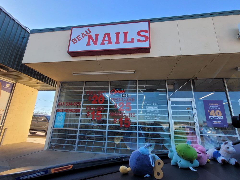 Beau Nails Logo