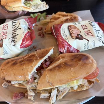 Donatos Pizza - Pizza Near Me - Allen, Texas Donatos Pizza - Pizza Near Me - Allen, Texas