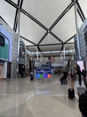 Detroit Metropolitan Wayne County Airport by null
