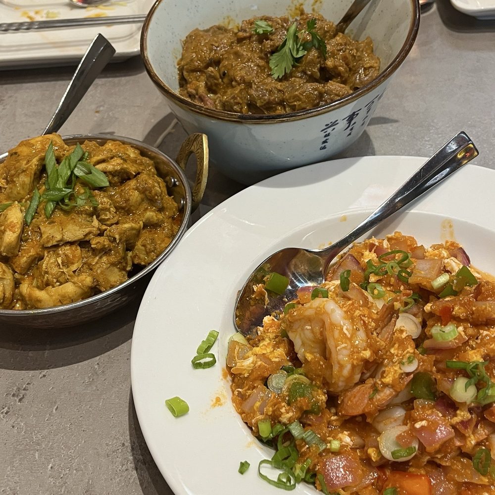 Phat Eatery - beef rendang, malaysian chicken curry, chili prawns - Malaysian Near Me - Katy, Texas Phat Eatery - beef rendang, malaysian chicken curry, chili prawns - Malaysian Near Me - Katy, Texas