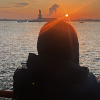 Staten Island Ferry - Statue of Liberty - Ferries Near Me - New York, New York