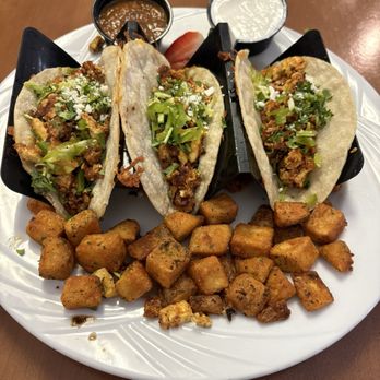 Zenaida's Cafe - Breakfast tacos and crispy home fries - Cafes Near Me - Las Vegas, Nevada Zenaida's Cafe - Breakfast tacos and crispy home fries - Cafes Near Me - Las Vegas, Nevada