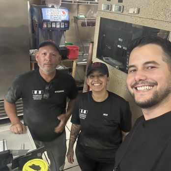 Lou's Pizza - Dueño - Pizza Near Me - Kissimmee, Florida Lou's Pizza - Dueño - Pizza Near Me - Kissimmee, Florida