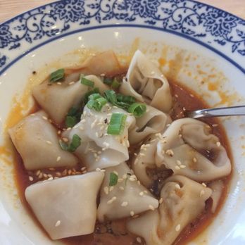 Bai Wei - 4/5, chili oil dumplings - Szechuan Near Me - Philadelphia, Pennsylvania