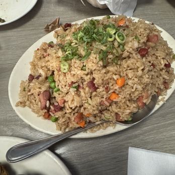 Side Street Inn - Fried Rice - Sports Bars Near Me - Honolulu, Hawaii Side Street Inn - Fried Rice - Sports Bars Near Me - Honolulu, Hawaii