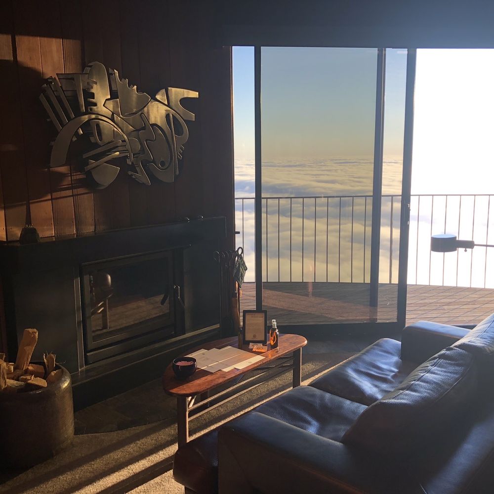 Post Ranch Inn - Upper Coast Room - Hotels Near Me - Big Sur, California Post Ranch Inn - Upper Coast Room - Hotels Near Me - Big Sur, California