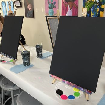 Painting with a Twist - Art Classes Near Me - Houston, Texas Painting with a Twist - Art Classes Near Me - Houston, Texas