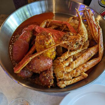 Storming Crab - Homestead - 1 lb. Snow Crab Legs with Spicy Cajun Butter - Seafood Near Me - Homestead, Pennsylvania Storming Crab - Homestead - 1 lb. Snow Crab Legs with Spicy Cajun Butter - Seafood Near Me - Homestead, Pennsylvania