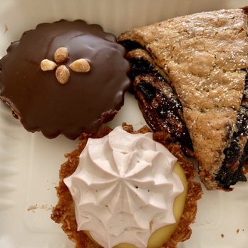 One House Bakery - Blueberry scone, Passionfruit, raspberry coconut tart, Chocolate peanut butter tart. - Bakeries Near Me - Benicia, California One House Bakery - Blueberry scone, Passionfruit, raspberry coconut tart, Chocolate peanut butter tart. - Bakeries Near Me - Benicia, California