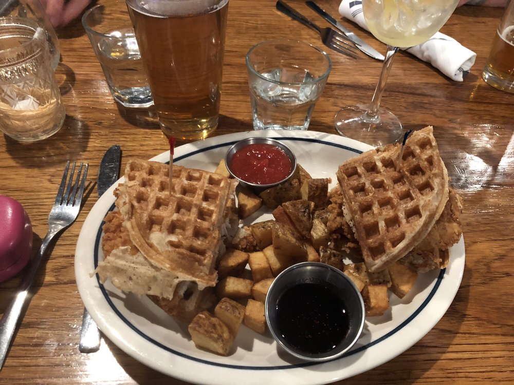 KNOTTY PINE BREWING 179 Photos & 211 Reviews American (Traditional