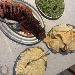 Braseiro da Gávea - Picanha, farofa de ovo, batata portuguesa, arroz de brocolis
