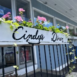 Cindy's Diner & Restaurant