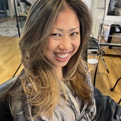 Salon On 6