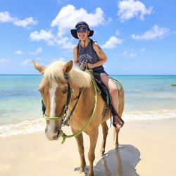 Cruzan Cowgirls Horseback Riding Tours - Alien and I getting ready for our foray into the beautiful, clear waters of Rainbow Beach!