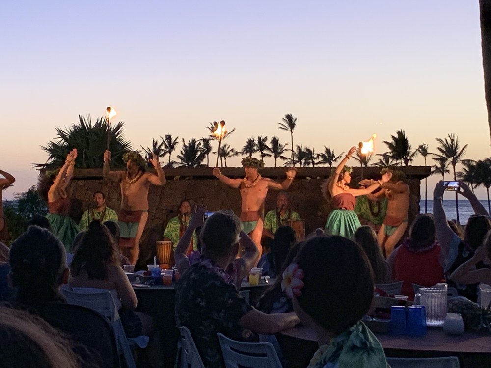 WAIKOLOA BEACH MARRIOTT SUNSET LUAU 185 Photos & 72 Reviews
