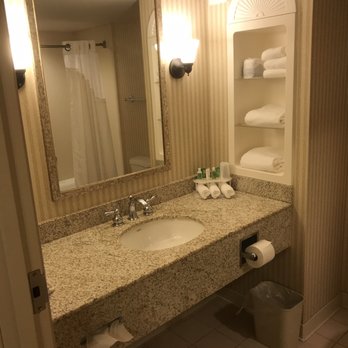 Holiday Inn Express & Suites Drums-Hazleton - Hotels Near Me - Drums, Pennsylvania Holiday Inn Express & Suites Drums-Hazleton - Hotels Near Me - Drums, Pennsylvania