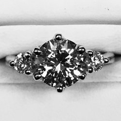 Giolliere Plaza Jeweler