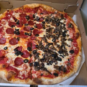 Tony's Pizza City - Large Mushroom, pepperoni and olive pizza. I little cheese sliding at the top but that because it was set at an angle in the car. - Pizza Near Me - Wyndmoor, Pennsylvania Tony's Pizza City - Large Mushroom, pepperoni and olive pizza. I little cheese sliding at the top but that because it was set at an angle in the car. - Pizza Near Me - Wyndmoor, Pennsylvania