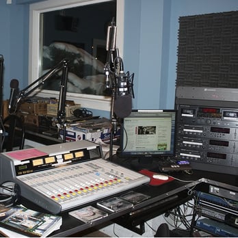 WBCR LP 97.7 Fm - WBCR LP 97.7 FM - Radio Stations Near Me - Great Barrington, Massachusetts WBCR LP 97.7 Fm - WBCR LP 97.7 FM - Radio Stations Near Me - Great Barrington, Massachusetts