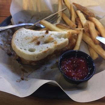 Crooked Pint Ale House - Best sloppy joe and grilled cheese, ever. - Pubs Near Me - Duluth, Minnesota
