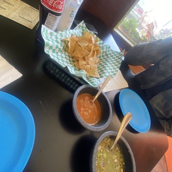 El Taller De La Barbacoa - Chips and salsa - Mexican Near Me - Spring Valley, California El Taller De La Barbacoa - Chips and salsa - Mexican Near Me - Spring Valley, California