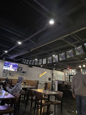 Monty's Public House by null