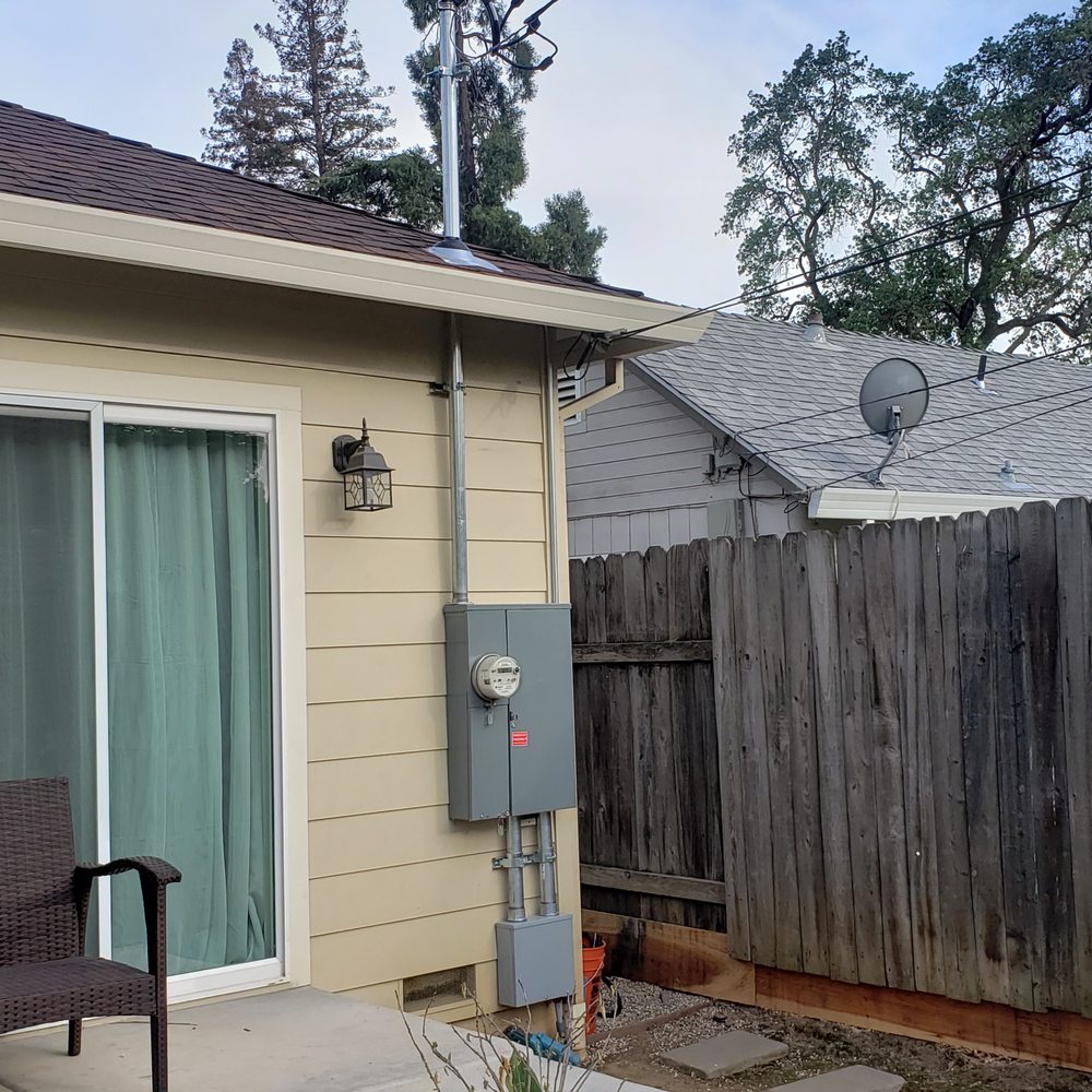 Electric Connection - Our new panel on the back of the house - Electricians Near Me - Orangevale, California Electric Connection - Our new panel on the back of the house - Electricians Near Me - Orangevale, California