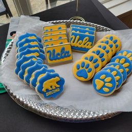 Custom UCLA cookies Custom UCLA cookies