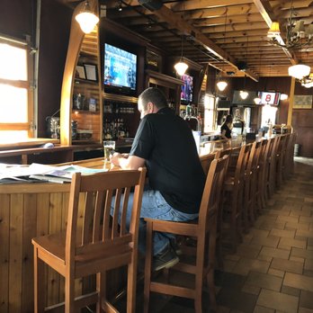 Turtle Jack's - Guelph - Canadian (New) Near Me - Guelph, Ontario