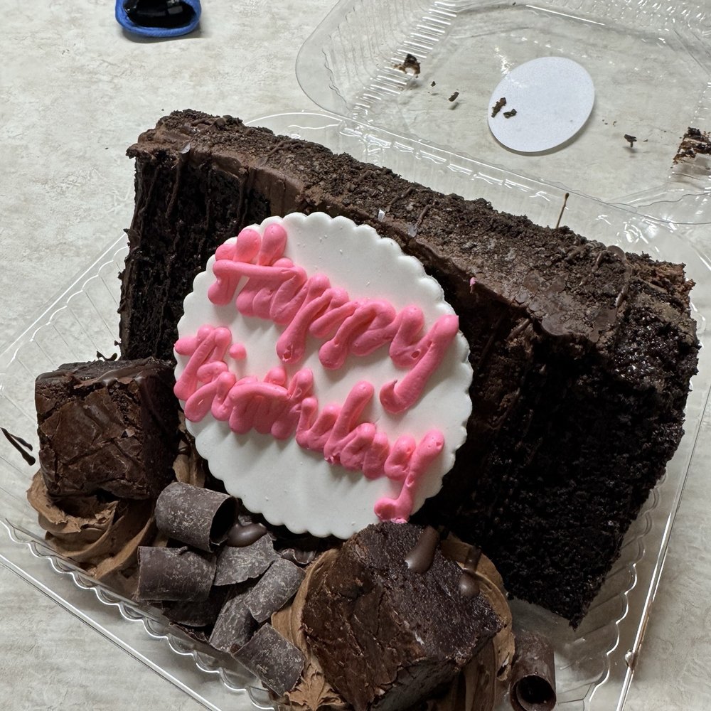 Cakes by Stephanie - Bakeries Near Me - Monroe, Michigan Cakes by Stephanie - Bakeries Near Me - Monroe, Michigan