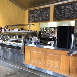 General Store Cafe & Bistro - Where you order