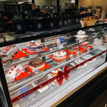 Paris Baguette - Cakes by register - Bakeries Near Me - Roseville, Minnesota Paris Baguette - Cakes by register - Bakeries Near Me - Roseville, Minnesota