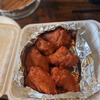 Burattino Brick Oven Pizza - Chicken Wings - Pizza Near Me - Carson, California