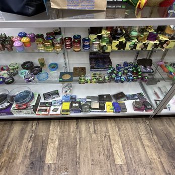 Juicy Jays - Grinder, ashtray and scales - Tobacco Shops Near Me - Tupper Lake, New York Juicy Jays - Grinder, ashtray and scales - Tobacco Shops Near Me - Tupper Lake, New York