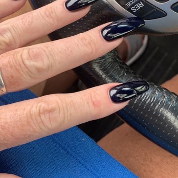 Clever Nails Salon - Nail Salons Near Me - Edmonton, Alberta