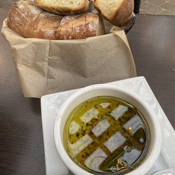 Aunt Butchies - Omg the olive oil dipping sauce is delicious - Italian Near Me - Englishtown, New Jersey