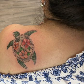 Modern Ink Hawaii - Moms turtle tattoo - Tattoo Near Me - Waipahu, Hawaii Modern Ink Hawaii - Moms turtle tattoo - Tattoo Near Me - Waipahu, Hawaii