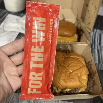 For The Win - Fry sauce (don't recommend) - Burgers Near Me - Alhambra, California For The Win - Fry sauce (don't recommend) - Burgers Near Me - Alhambra, California