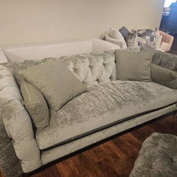 The RoomPlace - Gorgeous and very comfy couch...also a floor model - Furniture Stores Near Me - Chicago, Illinois