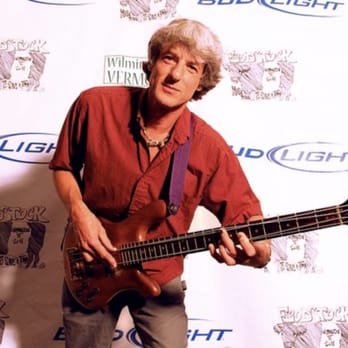 Famous Red Carpets For Events - Floodstock Concert Benefit! - Party & Event Planning Near Me Famous Red Carpets For Events - Floodstock Concert Benefit! - Party & Event Planning Near Me
